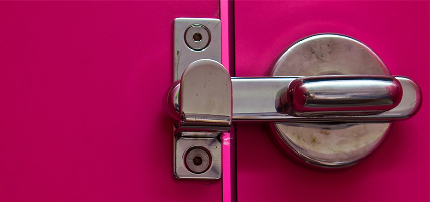 Childproof Gate Lock in Temple City, California